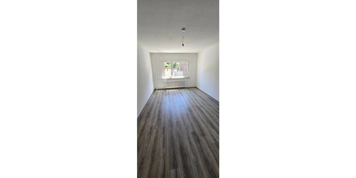 Etagenwohnung Duisburg Mittelmeiderich - 3 Zimmer, 69 m&sup2;, 509&euro; | Angebot:26868797