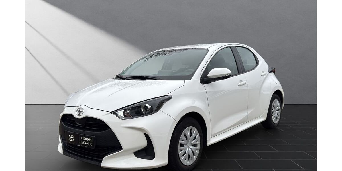 Toyota Yaris 56.651 km 12.950 &euro; Wesel 46485