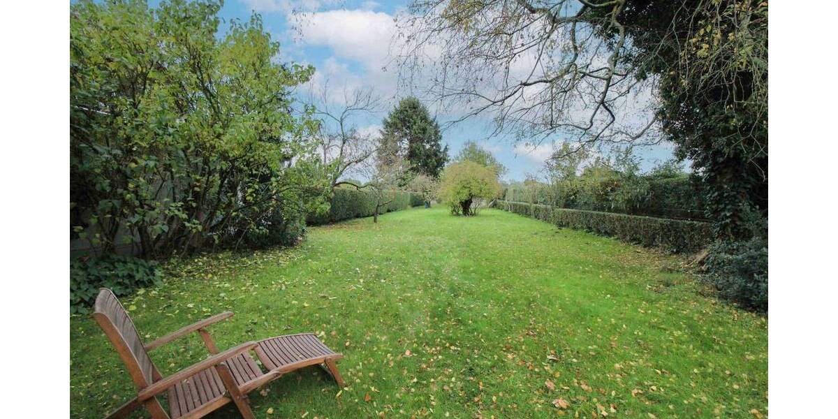 Einfamilienhaus Neukirchen-Vluyn Neukirchen - 7 Zimmer, 330.000&euro; | Angebot:26841819