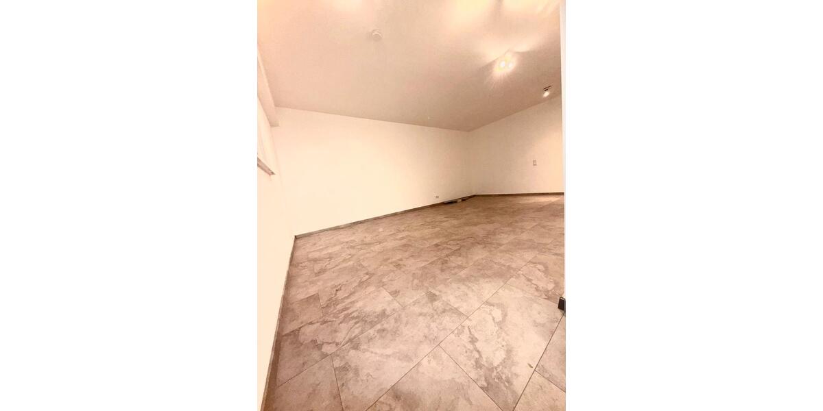 Erdgeschoßwohnung Essen Stadtbezirk IX - 1.5 Zimmer, 33 m&sup2;, 450&euro; | Angebot:26356498