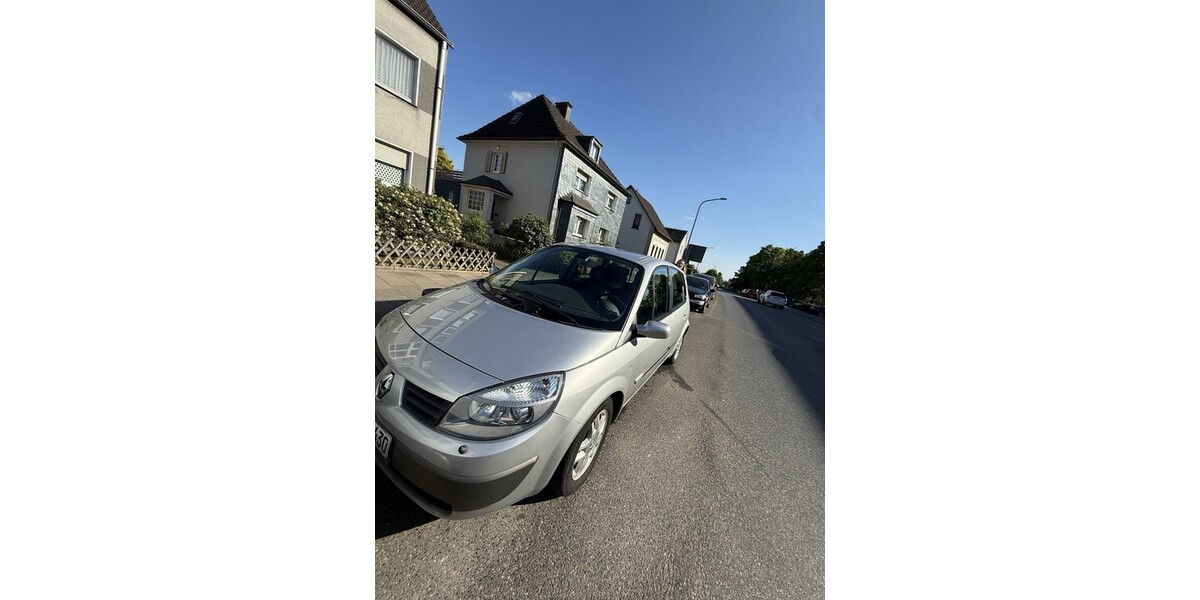 Renault Scenic 115.000 km 3.999 &euro; Heiligenhaus 42579