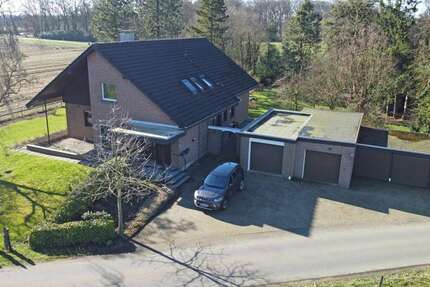 Haus Wesel Fusternberg - 7 Zimmer, 212 m&sup2;, 530.000&euro; | Angebot:25968594