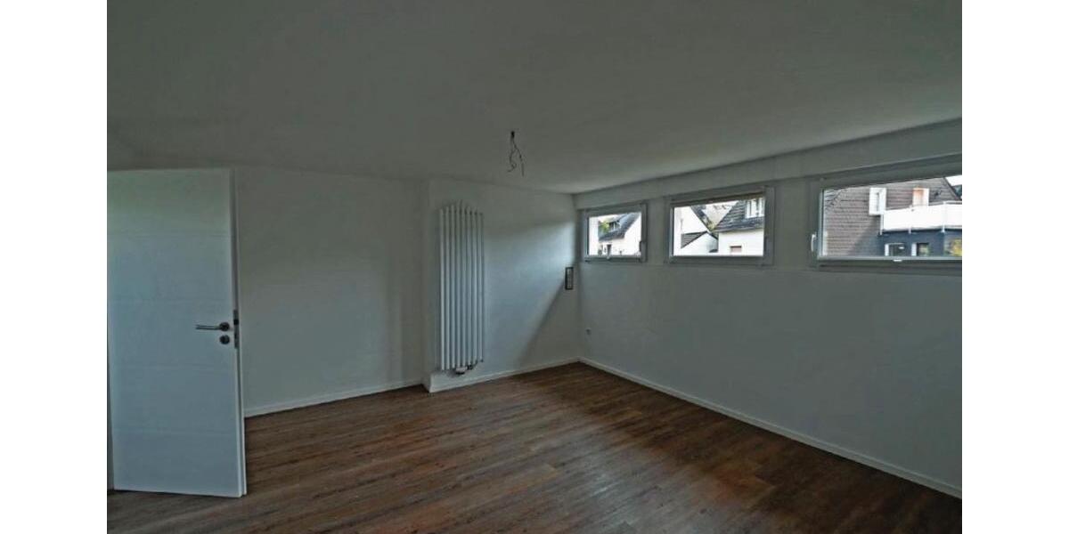 Einfamilienhaus Essen Stadtbezirk IX - 6.5 Zimmer, 195 m&sup2;, 625.000&euro; | Angebot:26869606
