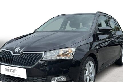 Skoda Fabia 28.234 km 14.880 &euro; Moers 47441