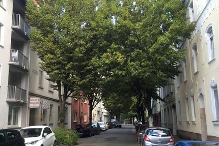 sanierte Dachgeschosswohnung-Besichtigung am 10.12.2025 16:30 Uhr 4 zimmer