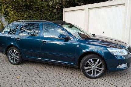 Skoda Octavia 146.000 km 6.990 € Gelsenkirchen 45891