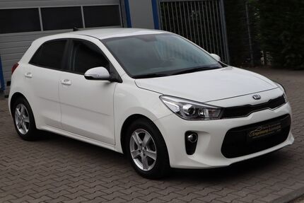Kia Rio 76.000 km 10.990 € Oer-Erkenschwick 45739