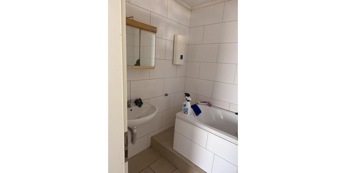 Etagenwohnung Castrop-Rauxel Deinighausen - 2 Zimmer, 40 m&sup2;, 550&euro; | Angebot:25974961