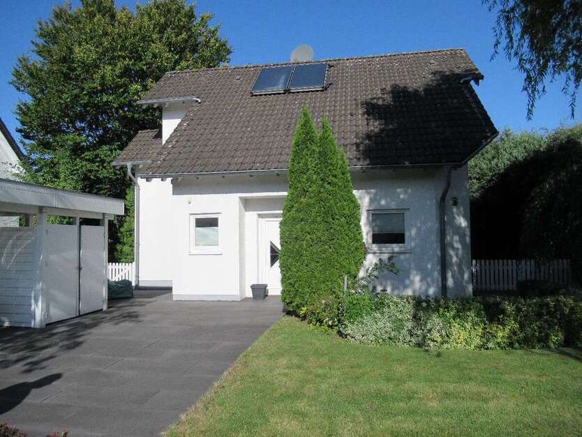 Haus zum Mieten in Düsseldorf 3.700 € 178 m²