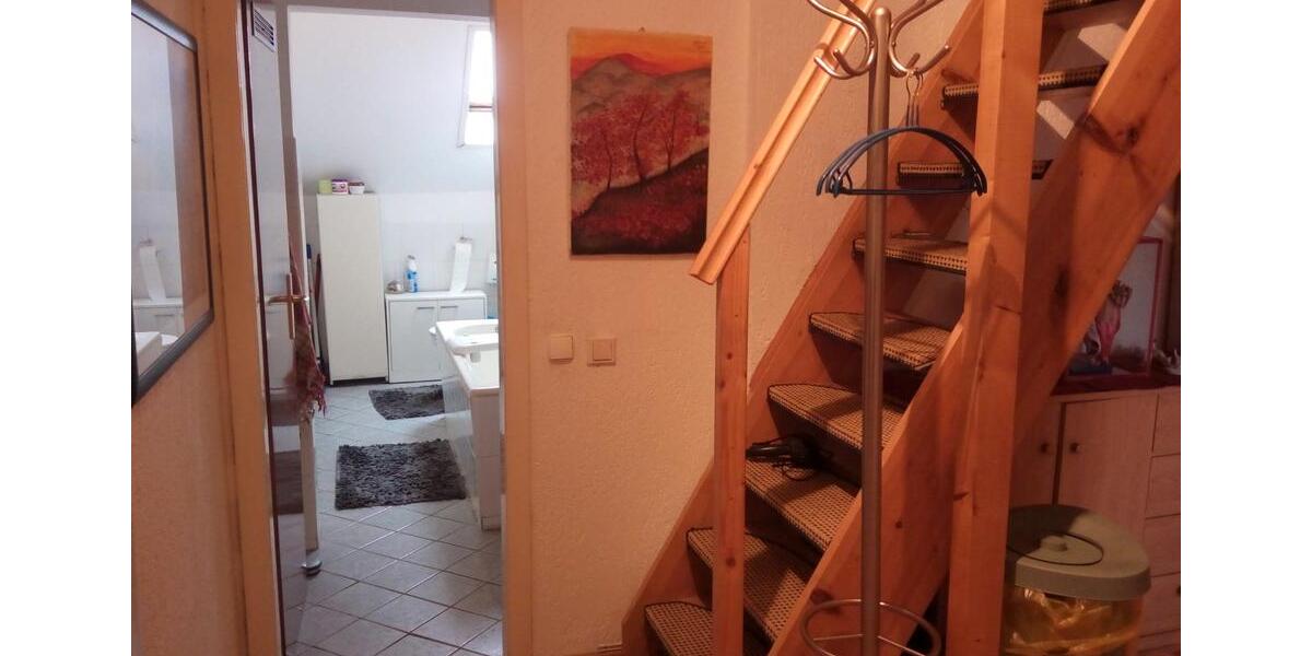 Dachgeschoßwohnung Bochum Querenburg - 4.5 Zimmer, 88 m&sup2;, 822&euro; | Angebot:26279651
