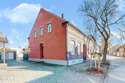 Haus Duisburg Essenberg - 3 Zimmer, 71 m&sup2;, 200.000&euro; | Angebot:26092991