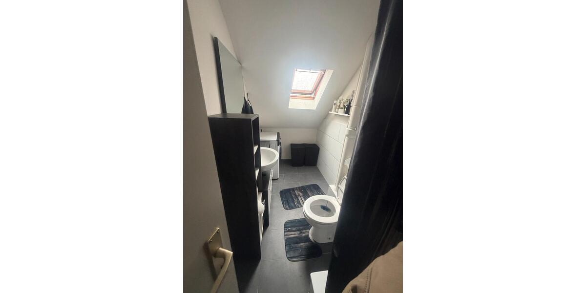 Dachgeschoßwohnung Bochum Günnigfeld - 1 Zimmer, 52 m&sup2;, 500&euro; | Angebot:26296371