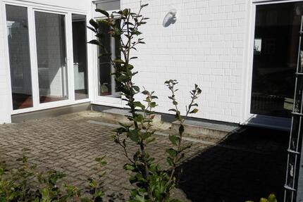 MFH mit freier EG-Wohnung in 38446 Wolfsburg-Neindorf