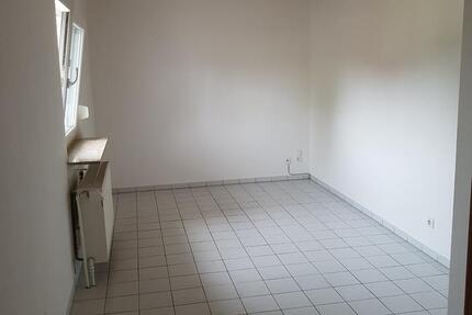 Wir bieten ein Apartment an 1 zimmer