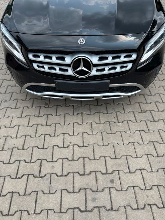 GLA 200