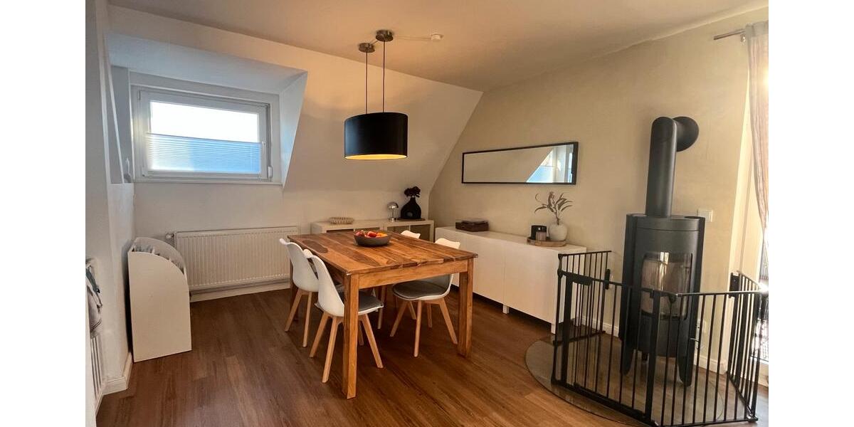 Dachgeschoßwohnung Essen Stadtbezirk IV - 4 Zimmer, 79 m&sup2;, 255.000&euro; | Angebot:27624224