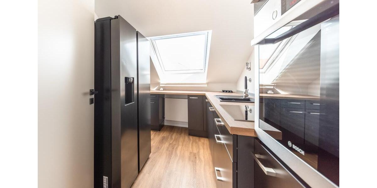 Dachgeschoßwohnung Mülheim an der Ruhr Dümpten - 3 Zimmer, 76 m&sup2;, 265.000&euro; | Angebot:27115001