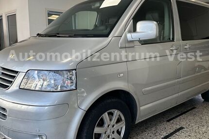VW T5 Transporter 248.000 km 9.890 € Recklinghausen 45657
