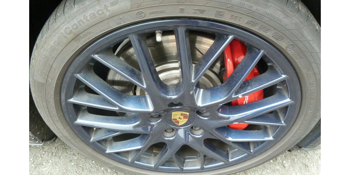 Porsche Panamera Turbo Sport Turismo Chrono Pano Matrix 105.000 km 62.900 € Ratingen 40885