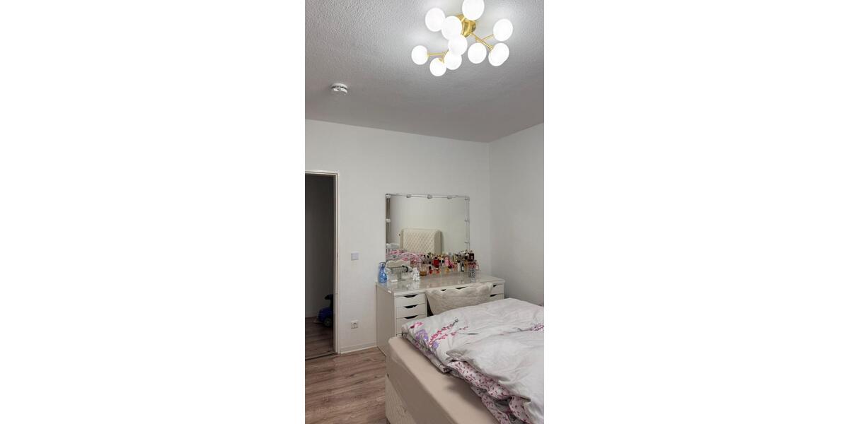 Etagenwohnung Hattingen - 3 Zimmer, 77 m&sup2;, 925&euro; | Angebot:26284310