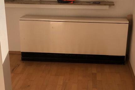 Renovierte zwei Zimmer Wohnung zu vermieten mit nachtspeicher 3 zimmer