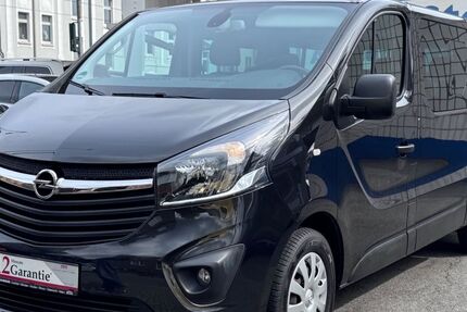 Opel Vivaro 129.880 km 17.950 &euro; Oberhausen 46045