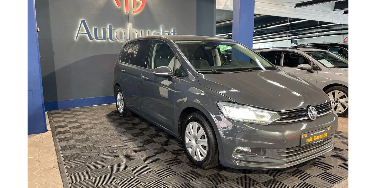 VW Touran 154.000 km 14.499 &euro; Oberhausen 46045