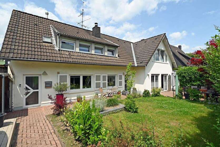 Haus zum Kaufen in Essen 495.000 € 192 m²
