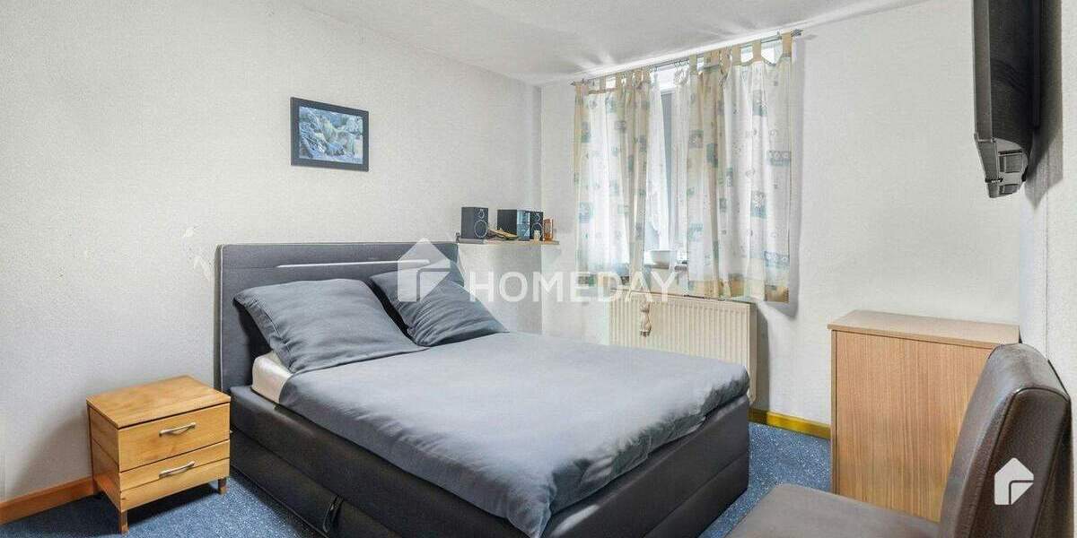 Etagenwohnung Bottrop Welheim - 9 Zimmer, 145 m&sup2;, 195.000&euro; | Angebot:24991055