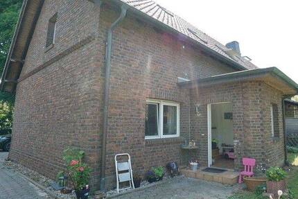 Haus Alpen Menzelen-West - 5 Zimmer, 165 m&sup2;, 385.000&euro; | Angebot:26529265