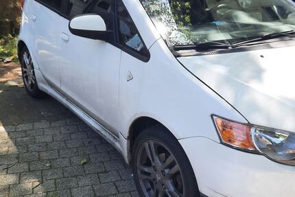 Mitsubishi Colt 225.000 km 1.899 &euro; Essen 45276
