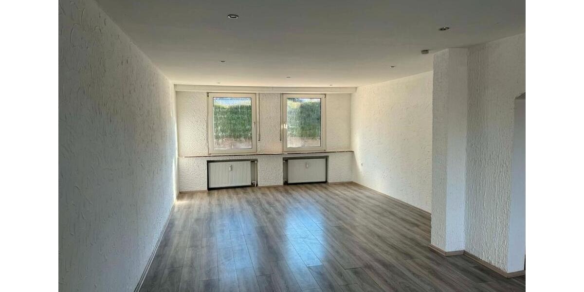 Erdgeschoßwohnung Bochum Bochum-Südwest - 4 Zimmer, 95 m&sup2;, 720&euro; | Angebot:27584785