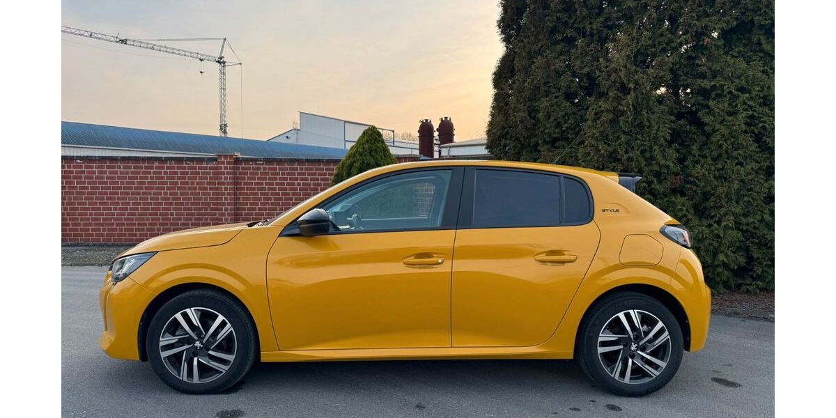 Peugeot 208 57.000 km 13.990 &euro; Hünxe 46569