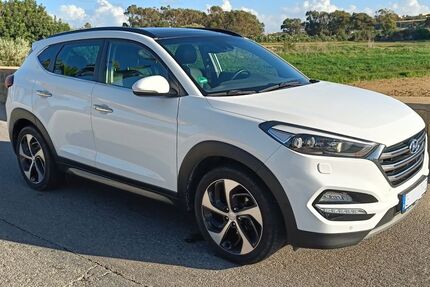 Hyundai TUCSON 103.000 km 16.800 &euro; Essen 45359