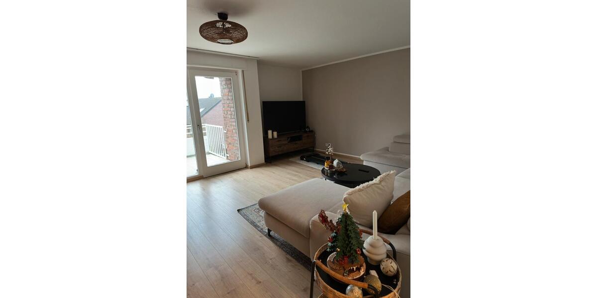Etagenwohnung Duisburg Rheinhausen - 4 Zimmer, 102 m&sup2;, 305.000&euro; | Angebot:25170644