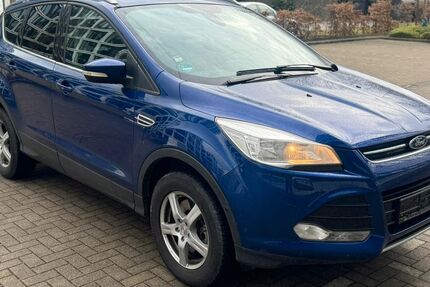 Ford Kuga 129.678 km 10.500 &euro; Gelsenkirchen 45884