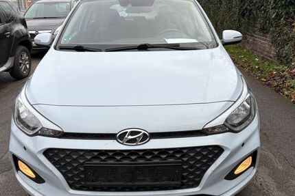 Hyundai i20 136.000 km 7.299 € Bottrop 46238