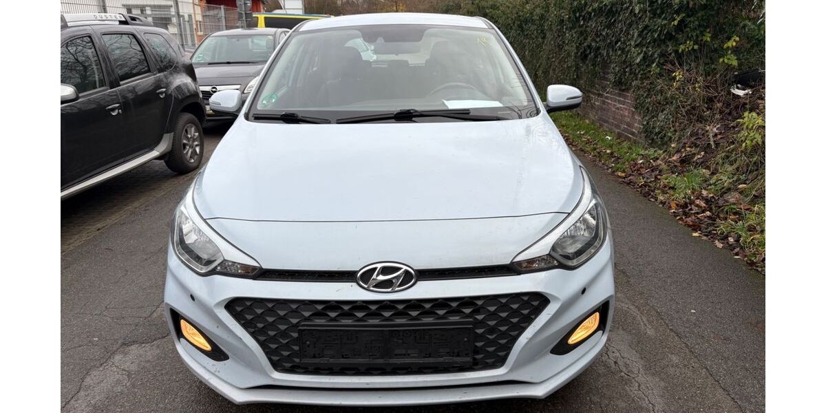 Hyundai i20 136.000 km 7.299 € Bottrop 46238