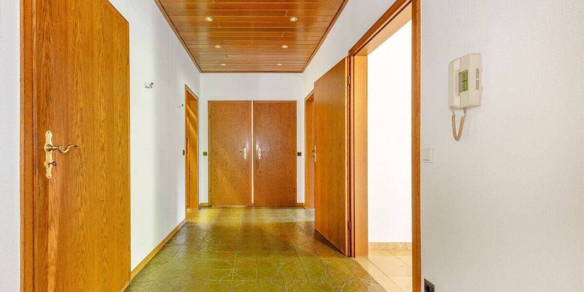 Mehrfamilienhaus, Wohnhaus Heiligenhaus Isenbügel - 6 Zimmer, 185 m&sup2;, 698.000&euro; | Angebot:25683152