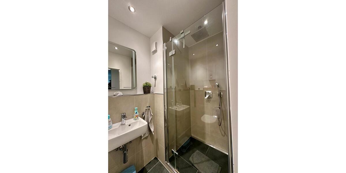 Etagenwohnung Essen Stadtbezirk VI - 4 Zimmer, 99 m&sup2;, 299.000&euro; | Angebot:25050114