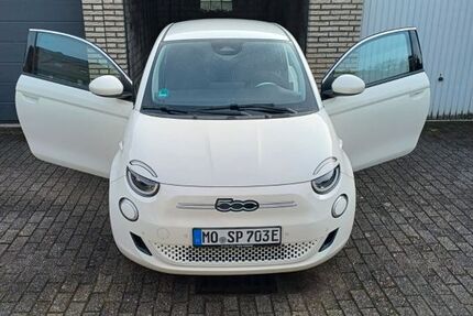 Fiat 500e 5.000 km 24.500 &euro; Rheinberg 47495