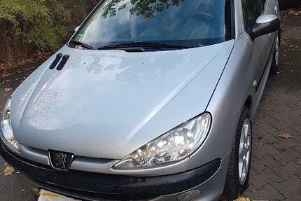 Peugeot 206 120.550 km 1.750 € Oberhausen 46147