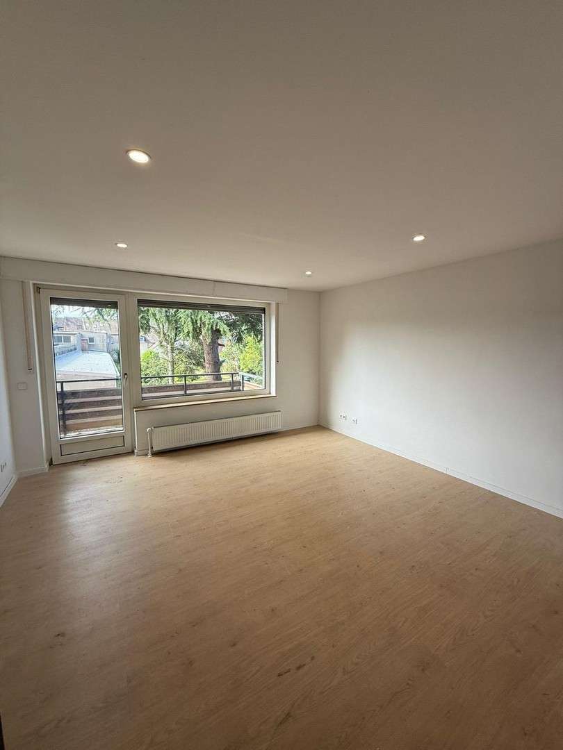 Wohnung zum Mieten in Duisburg 346 € 31.63 m² 1 zimmer