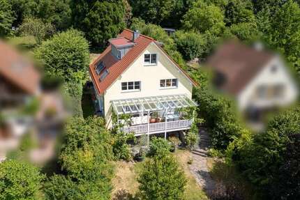 Haus zum Mieten in Weilimdorf 5.300 € 274 m²