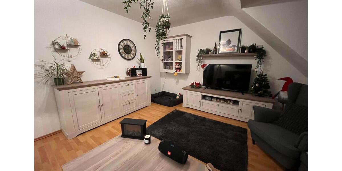 Dachgeschoßwohnung Essen Stadtbezirk IV - 2 Zimmer, 60 m&sup2;, 112.000&euro; | Angebot:25239626
