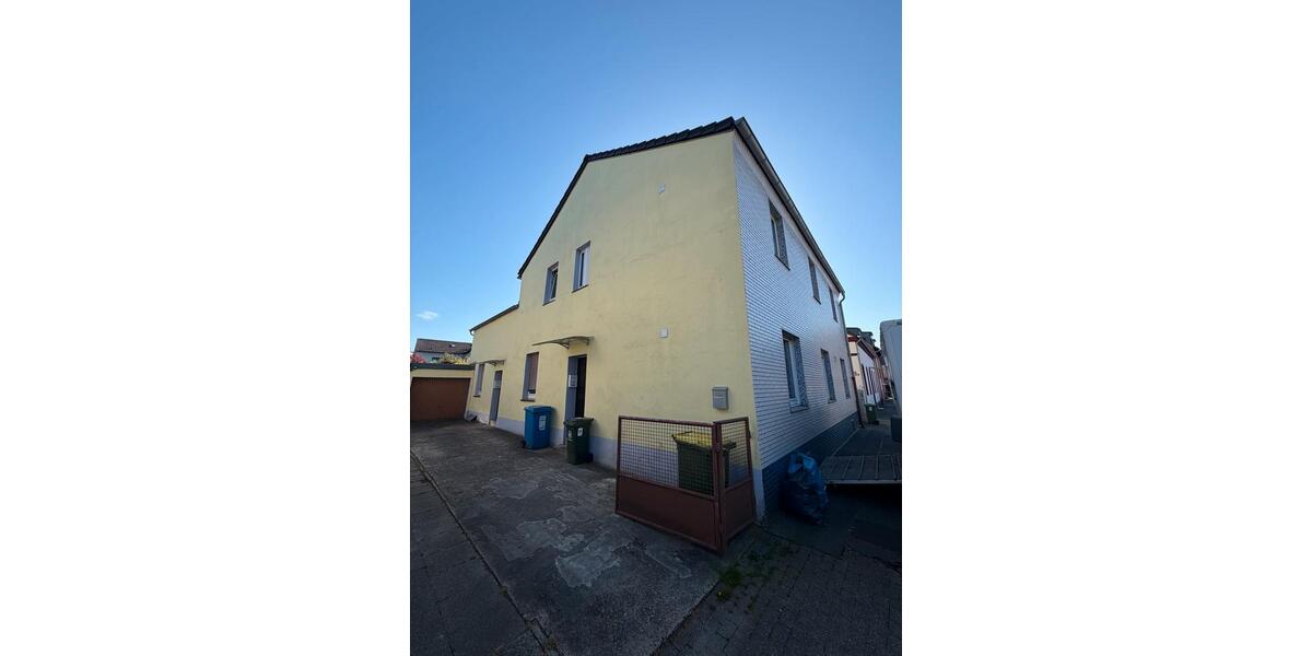 Mehrfamilienhaus, Wohnhaus Oberhausen Alt-Oberhausen - 16 Zimmer, 230 m&sup2;, 380.000&euro; | Angebot:26373730