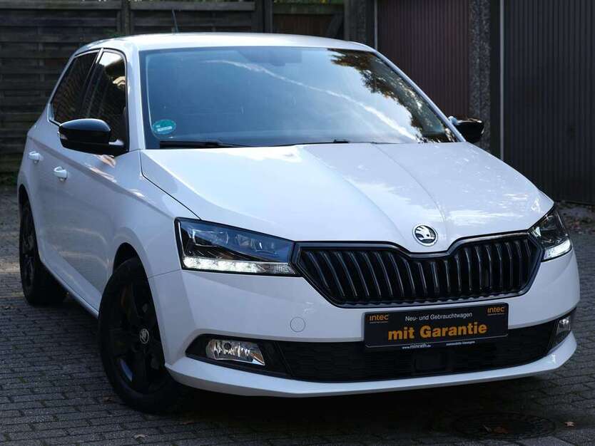 Skoda Fabia 3.700 km 15.399 € Oberhausen 46147