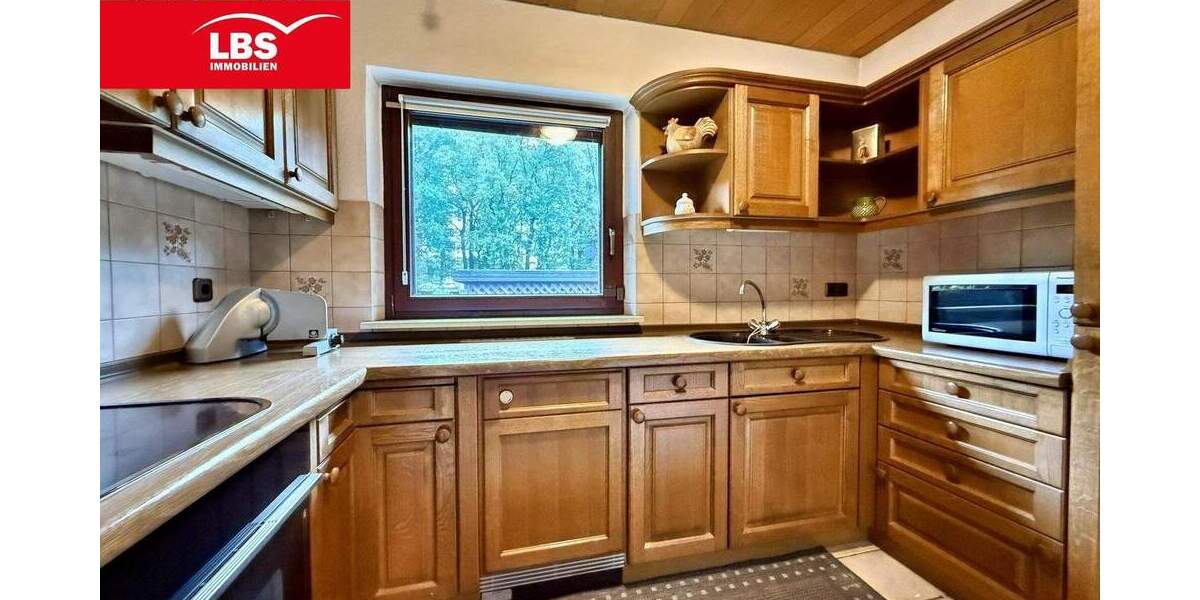 Charmante Doppelhaushälfte mit Gartenidylle und Gestaltungsspielraum 3 zimmer