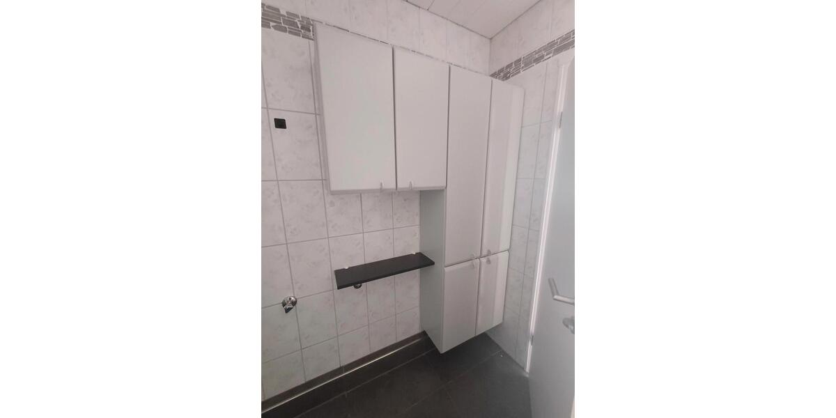 Helle modernisierte Wohnung in zentraler Lage 3.5 zimmer