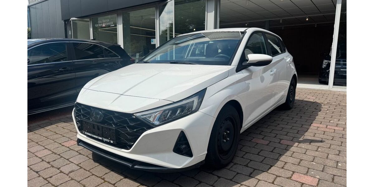 Hyundai i20 75.392 km 13.990 &euro; Dorsten 46282